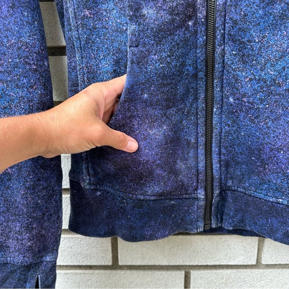 Lululemon Scuba Hoodie Light Cotton Fleece Polar Lights Blue Multi Size 4 - Picture 7 of 11